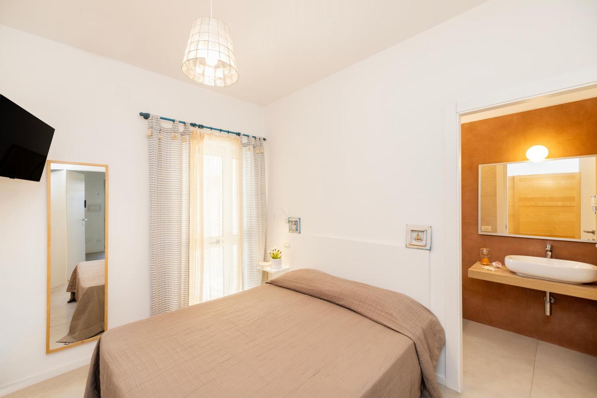 Aria Di Mare Vieste - Luxury Apartments By The Sea Kültér fotó